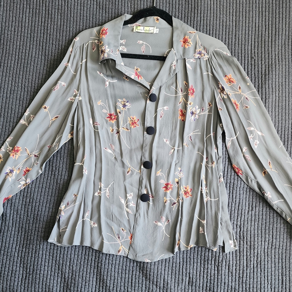 Floral Button-Up Blouse - Gray and Red